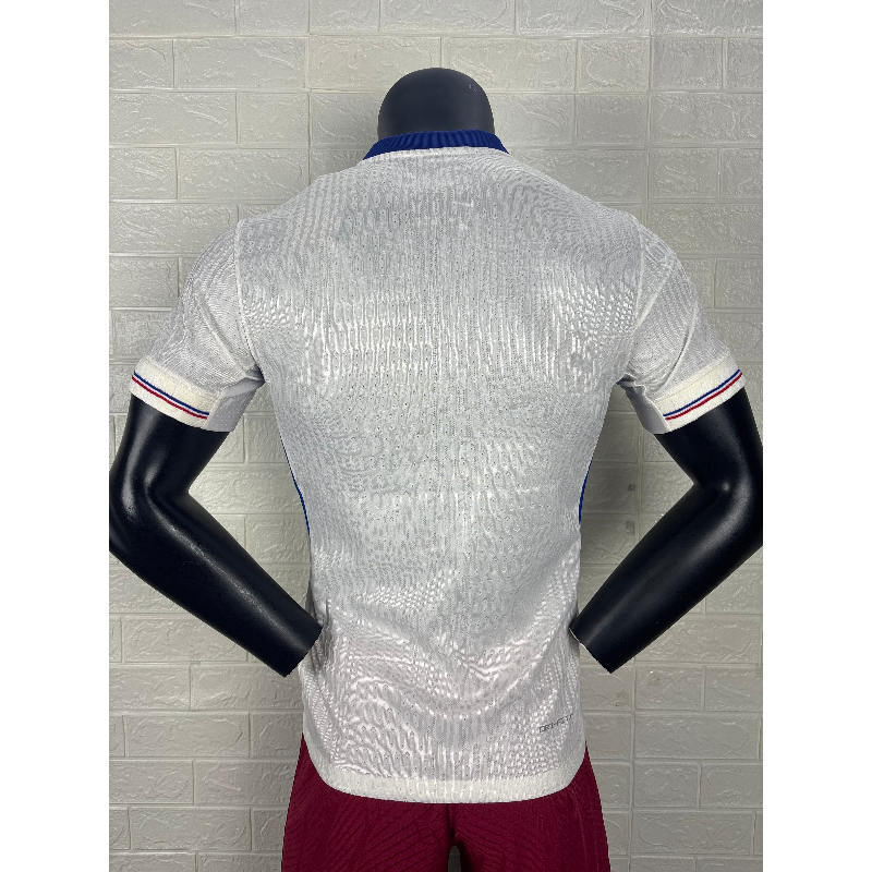 Francia 2025/26 – Maglia Trasferta Versione Giocatore Francia 2025/26 – Maglia Trasferta Versione Giocatore