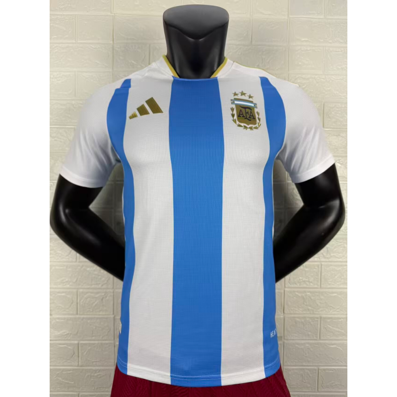 Maglia Casa Argentina 2025/26 Versione Giocatore Maglia Casa Argentina 2025/26 Versione Giocatore